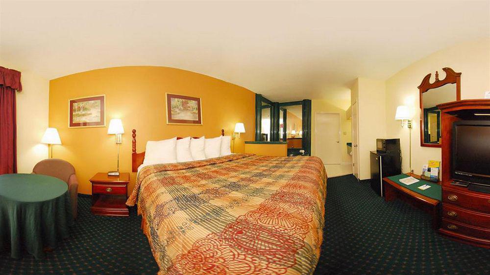 Days Inn By Wyndham Covington Exteriör bild